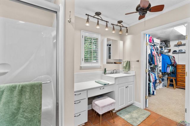 4668 W State Highway 64, Henderson, TX 75652