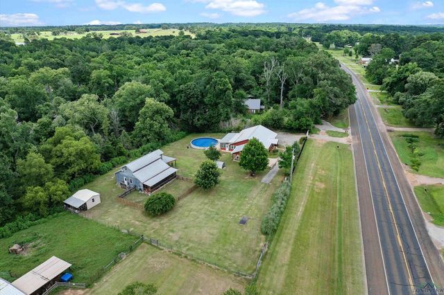 4668 W State Highway 64, Henderson, TX 75652