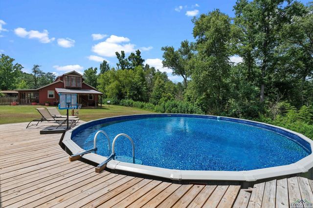 4668 W State Highway 64, Henderson, TX 75652