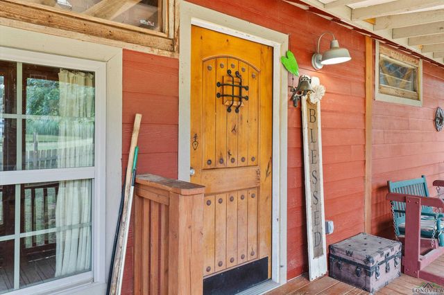 4668 W State Highway 64, Henderson, TX 75652