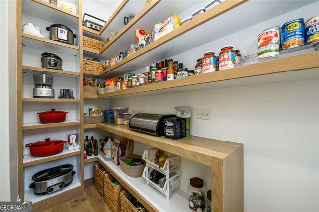 864 Courtenay Drive NE, Atlanta, GA 30306