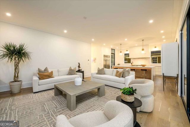 864 Courtenay Drive NE, Atlanta, GA 30306