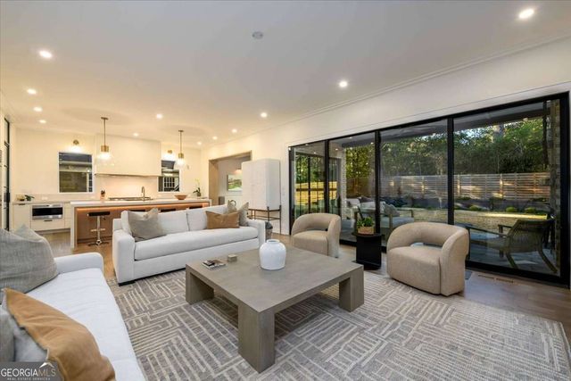 864 Courtenay Drive NE, Atlanta, GA 30306