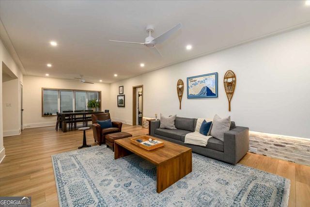 864 Courtenay Drive NE, Atlanta, GA 30306