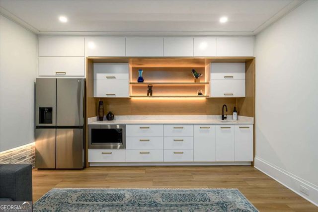 864 Courtenay Drive NE, Atlanta, GA 30306