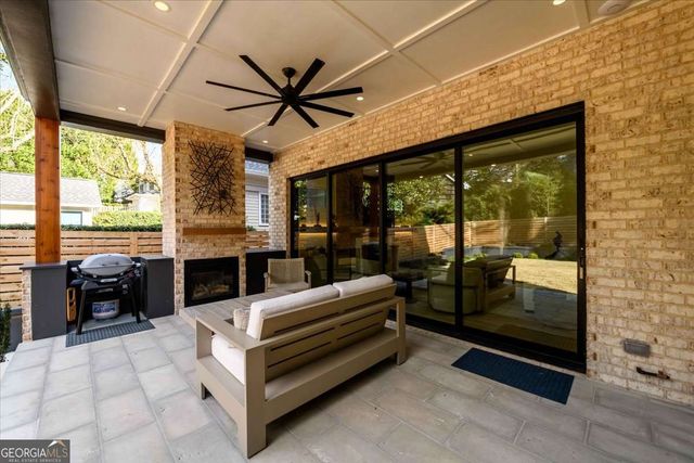 864 Courtenay Drive NE, Atlanta, GA 30306