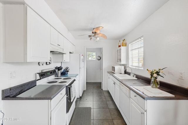723 S Saguaro Drive, Apache Junction, AZ 85120