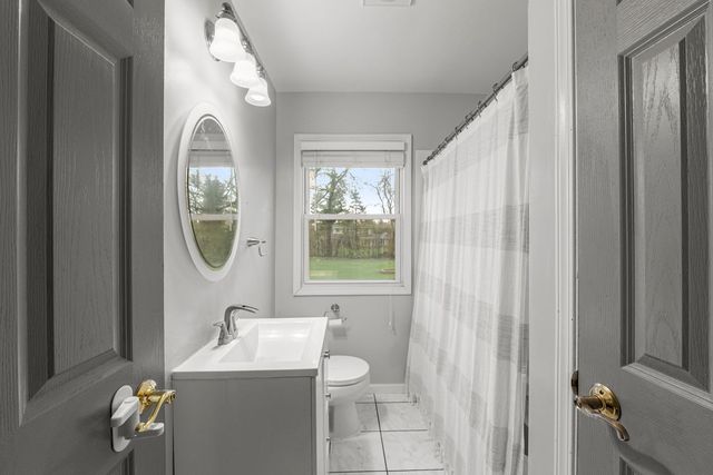 216 W Rand Road, Mount Prospect, IL 60056