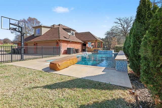 7416 NE 133rd Street, Edmond, OK 73013