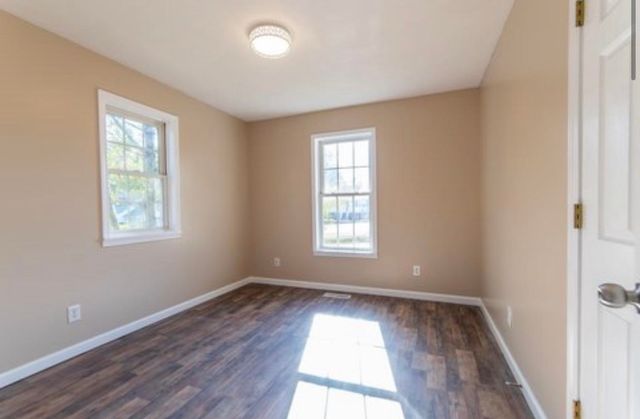 233 BEAVERWOOD DR, Adamsville, TN 38310