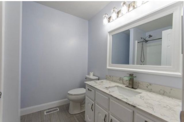 233 BEAVERWOOD DR, Adamsville, TN 38310