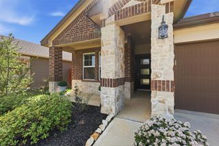 2304 W Winding Pines Drive, Tomball, TX 77375