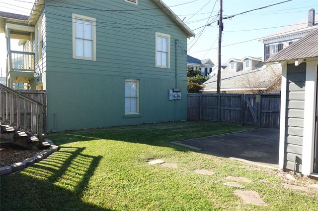 1102 Winnie Street A, Galveston, TX 77550