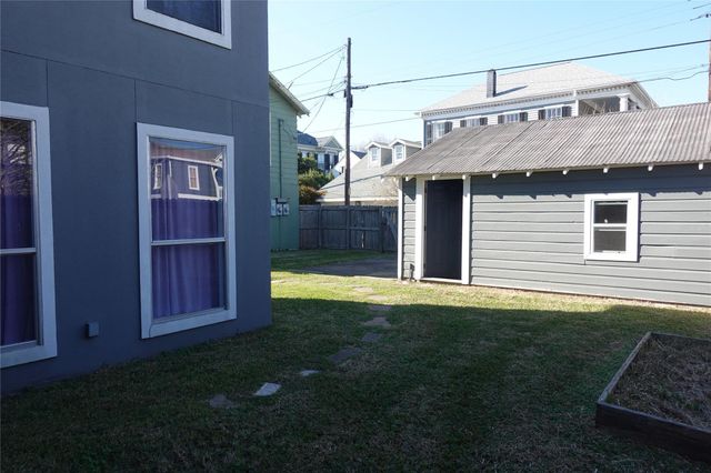 1102 Winnie Street A, Galveston, TX 77550