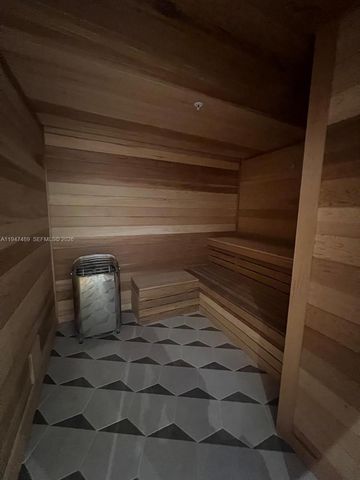 11 NE 6 ST 814, Miami, FL 33132