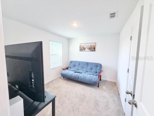 633 BELGROVE STREET, Debary, FL 32713