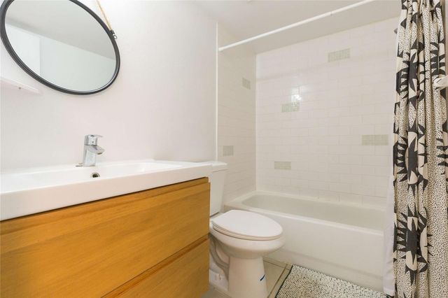 5221 BAYSHORE BOULEVARD 19, Tampa, FL 33611