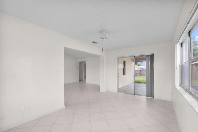 209 Wandering Trail, Jupiter, FL 33458