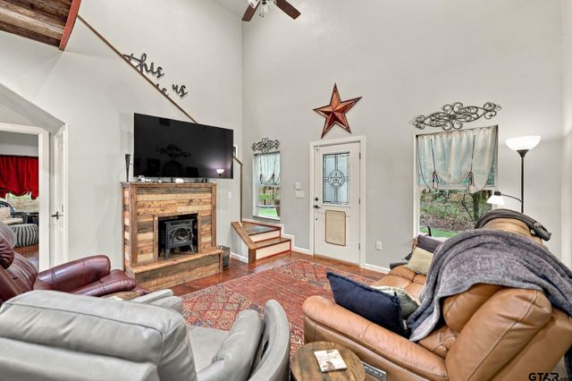14118 C R 471, Tyler, TX 75706