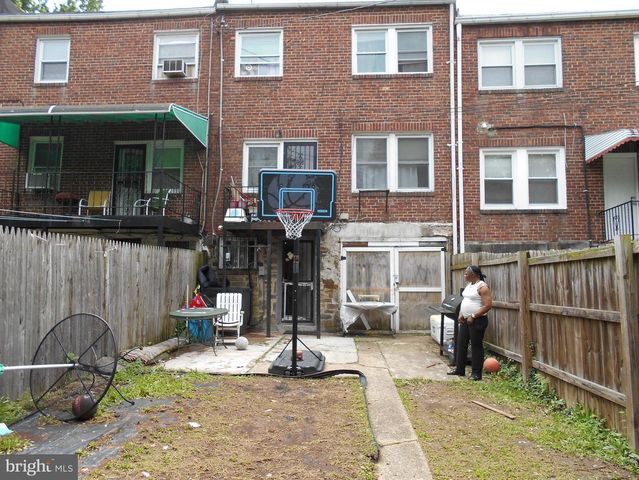 3210 MASSACHUSETTS AVE, Baltimore, MD 21229