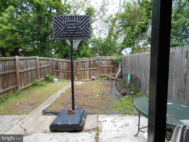 3210 MASSACHUSETTS AVE, Baltimore, MD 21229