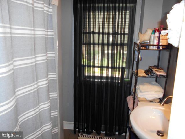 3210 MASSACHUSETTS AVE, Baltimore, MD 21229