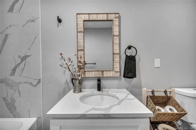 45 Arlington Street, West Haven, CT 06516