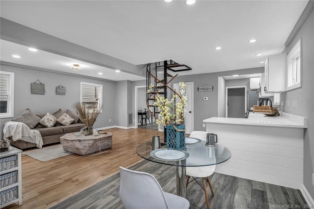 45 Arlington Street, West Haven, CT 06516