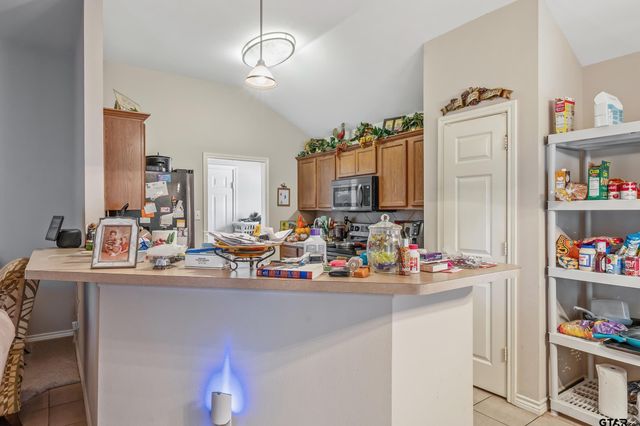 6952 La Hacienda Dr, Flint, TX 75762