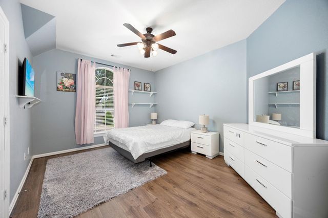 6023 Emberwood Falls Drive, Katy, TX 77494