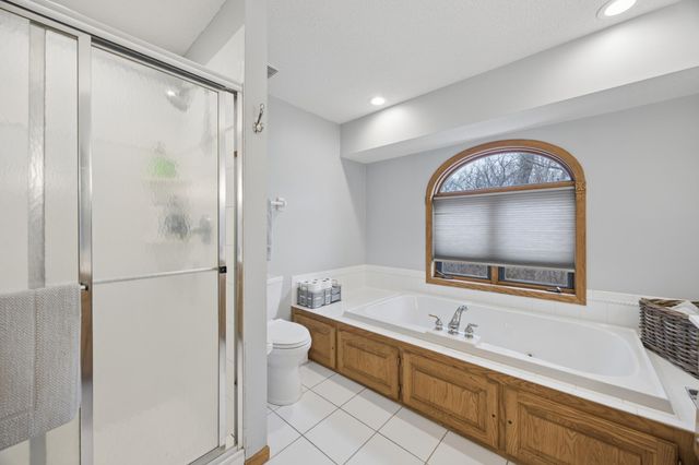 12400 Shenandoah Boulevard NW, Coon Rapids, MN 55448