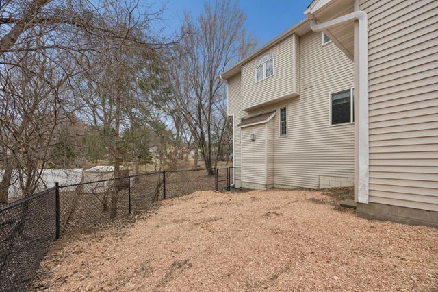 12400 Shenandoah Boulevard NW, Coon Rapids, MN 55448