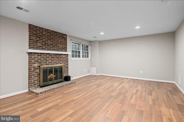 9606 SCOTCH HAVEN DR, Vienna, VA 22181