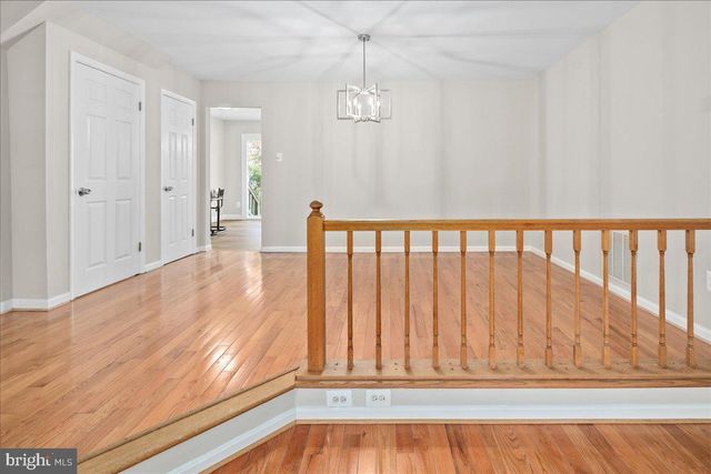 9606 SCOTCH HAVEN DR, Vienna, VA 22181
