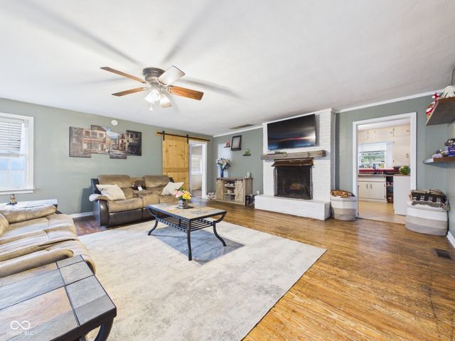 2611 E 10th Street, Anderson, IN 46012