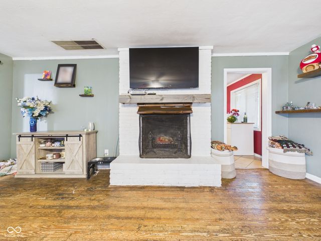 2611 E 10th Street, Anderson, IN 46012