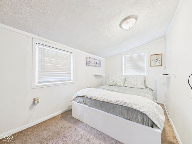 2611 E 10th Street, Anderson, IN 46012