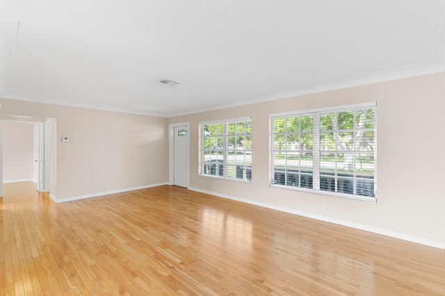 1424 SE 12th Avenue, Deerfield Beach, FL 33441
