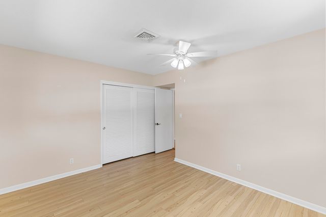 1424 SE 12th Avenue, Deerfield Beach, FL 33441