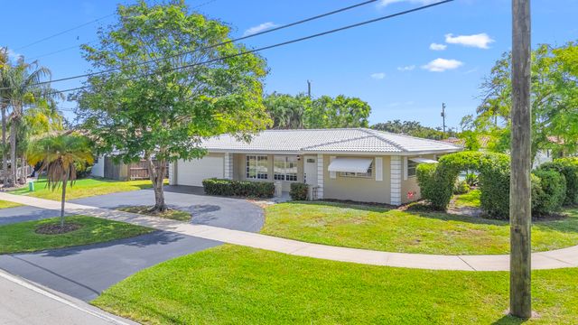 1424 SE 12th Avenue, Deerfield Beach, FL 33441