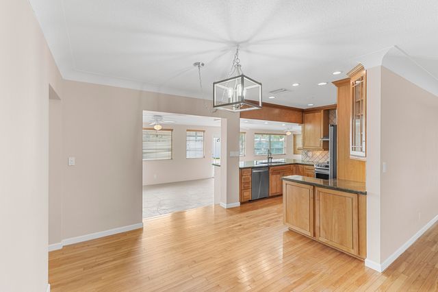 1424 SE 12th Avenue, Deerfield Beach, FL 33441