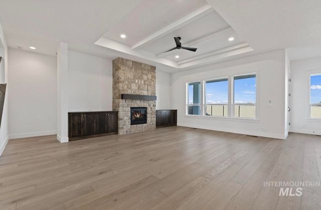 2083 N Rockdale Ave, Kuna, ID 83634