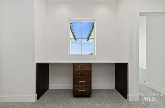 2083 N Rockdale Ave, Kuna, ID 83634