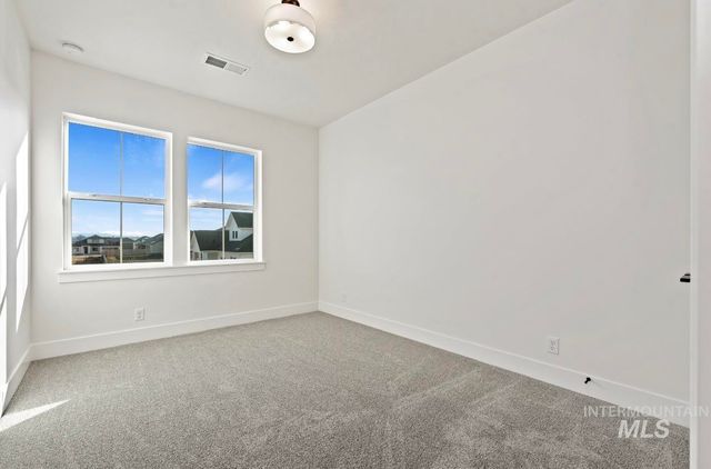 2083 N Rockdale Ave, Kuna, ID 83634