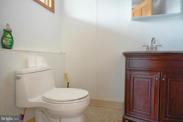 717 S BLACK HORSE PIKE, Blackwood, NJ 08012