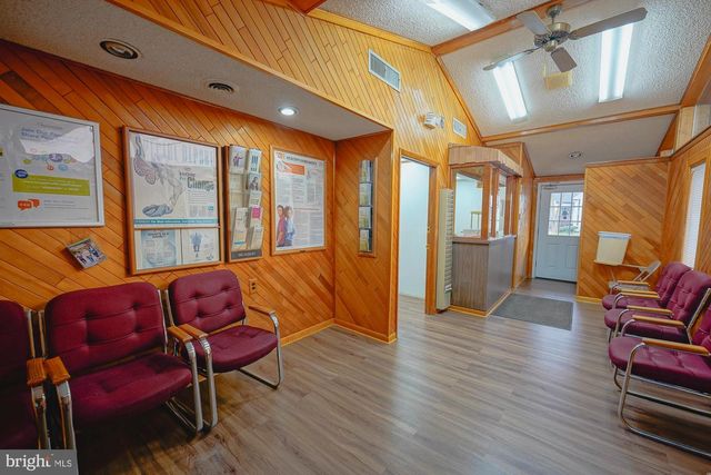 717 S BLACK HORSE PIKE, Blackwood, NJ 08012