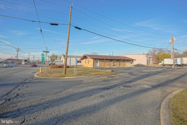 717 S BLACK HORSE PIKE, Blackwood, NJ 08012