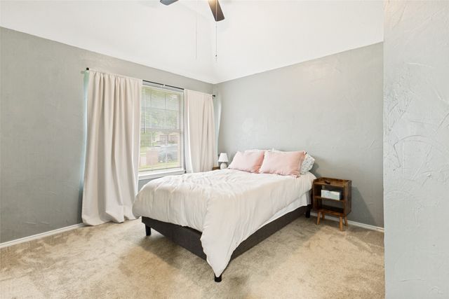 7305 Silverthorn Drive, Rowlett, TX 75089