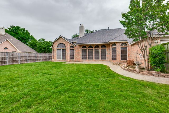 7305 Silverthorn Drive, Rowlett, TX 75089