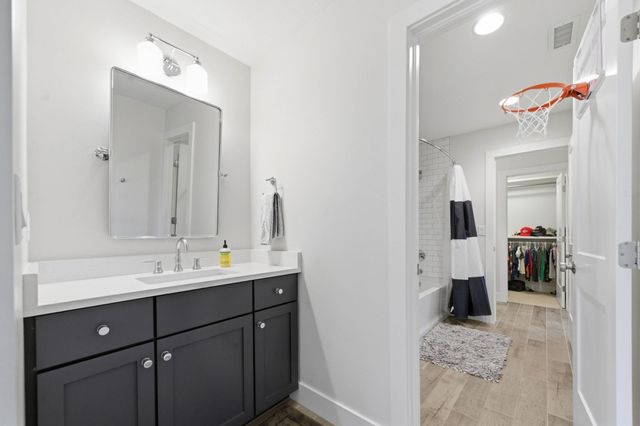 14001 E Rockhill St, Wichita, KS 67230